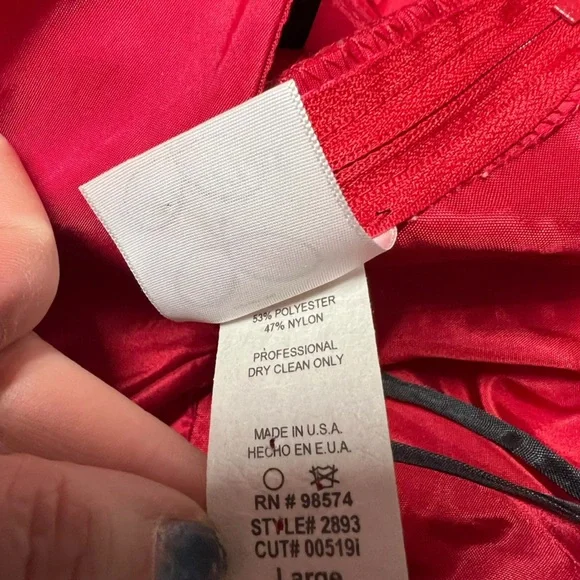 Pacific Plex - Women’s Elegant Red Strapless Prom Dress Sz. Large - Picture 7 of 7